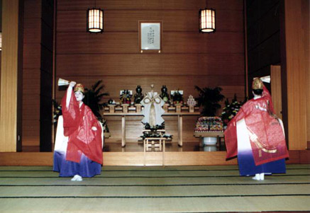 ��[���i��j